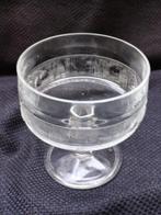 Vintage glazen dessertbeker met steel Sherbet-ijs Yoghurt He, Ophalen of Verzenden