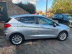 Ford Fiesta 1.1 benzine, Auto's, Voorwielaandrijving, Stof, Zilver of Grijs, 1100 cc