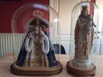Te koop 2 Maria beelden onder glazen stolp, Enlèvement ou Envoi
