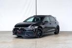 VOLKSWAGEN GOLF 8 GTI CLUBSPORT | GARANTIE | PANO | IQ | CAM, Auto's, Volkswagen, 4 cilinders, 1984 cc, Alcantara, Zwart