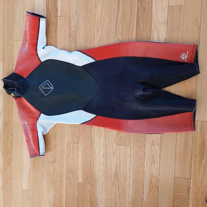 NP 2/2 MM neopreen shorty maat 52 of L in zeer goede staat, Watersport en Boten, Windsurfen, Gebruikt, Overige typen, Ophalen of Verzenden