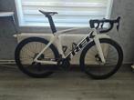Racefiets in nieuwstaat trek madone sl6 met kleding en GPS e, Fietsen en Brommers, Carbon, Heren, Zo goed als nieuw, 53 tot 57 cm