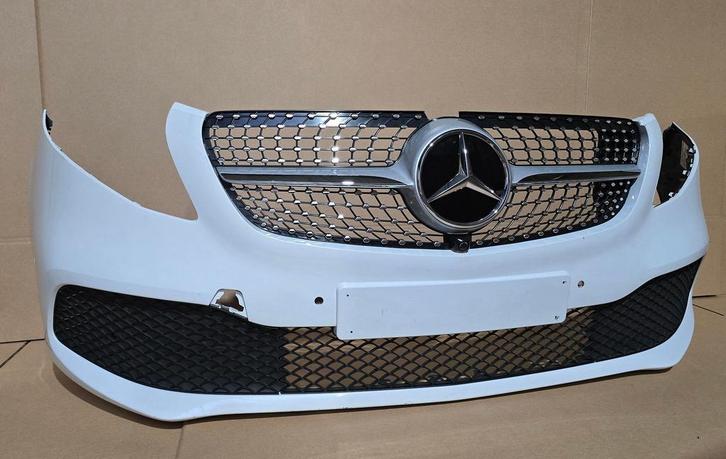 Voorbumper Mercedes V KLASSE W447 VITO Facelift A4478856000, Auto-onderdelen, Carrosserie, Bumper, Mercedes-Benz, Voor, Gebruikt