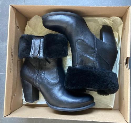 Ugg-Ugg's-Dameslaarzen-Boots-Lynda-maat 39-Zwart-1X gedragen, Kleding | Dames, Schoenen, Nieuw, Schoenen met hoge hakken, Zwart