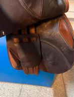 Iconic springzadel 17 inch, Dieren en Toebehoren, Paarden en Pony's | Zadels, Ophalen, Springen