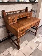 Antieke bureautafel in massief hout, Enlèvement