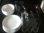 Lot de vaisselle blanc et transparent IKEA, Maison & Meubles, Comme neuf, Service complet, Uni, Céramique