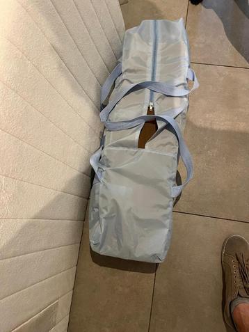 reisbedje met extra matras beschikbaar voor biedingen