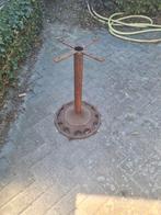 Gietijzeren onderstel, Ophalen, Gebruikt, Rond, Metaal