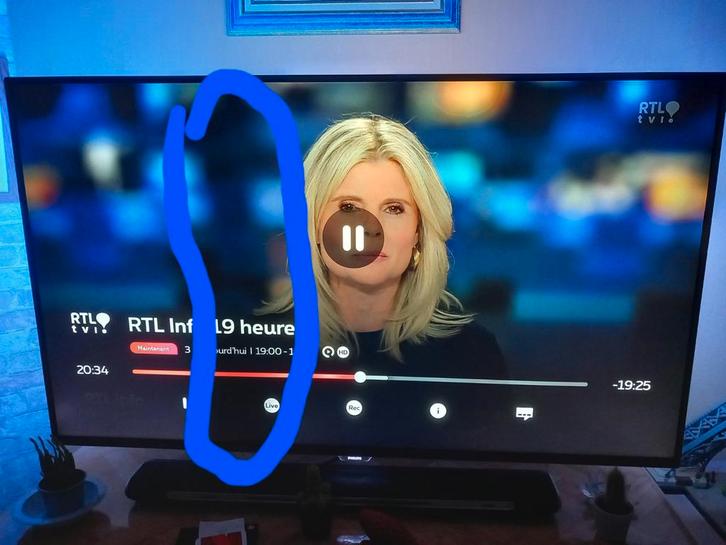 Philips 55-inch ambilight 3-zijdig knipperend lijnprobleem, Audio, Tv en Foto, Televisies, Gebruikt, Philips, Ophalen