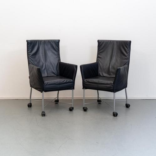 12 Montis Chaplin zwart leder + rvs onderstel (verrijdbaar), Huis en Inrichting, Zetels | Voetbanken en poefs