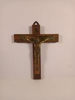 Crucifix bois + laiton, Enlèvement ou Envoi