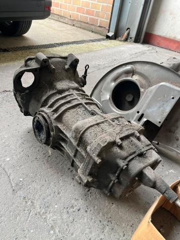 Versnellingsbak afkomstig van vw t2 voor 1600cc motor beschikbaar voor biedingen