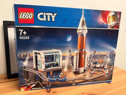 LEGO City Ruimtevaart Ruimteraket en Vluchtleiding - 60228, Kinderen en Baby's, Speelgoed | Duplo en Lego, Gebruikt, Lego, Complete set
