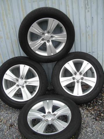 Kia Sportage 225/60 R17 99H - Aluminium velgen + zomerbanden