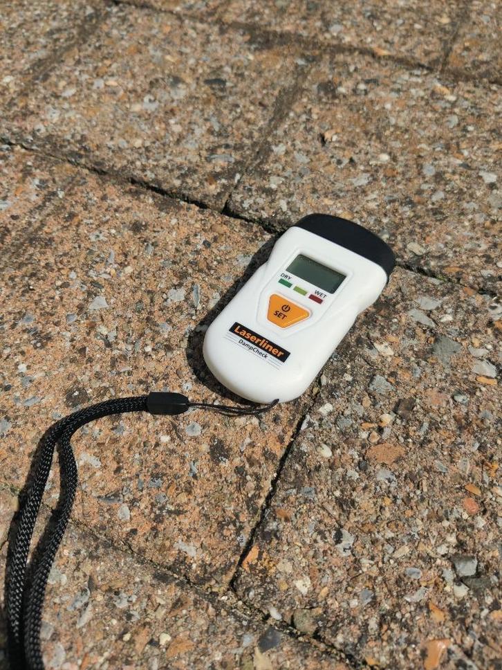 Laserliner Dampcheck Vochtmeter, Doe-het-zelf en Bouw, Meetapparatuur, Zo goed als nieuw, Vocht of Vloeistof, Ophalen