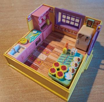 Furry Families Kitchen   beschikbaar voor biedingen