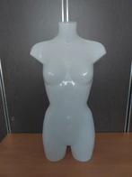 Mannequin femme, Ophalen, Zo goed als nieuw