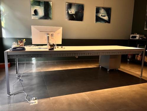 Groot bureaumeubel, wit, design, strak, met ladenblok, Huis en Inrichting, Bureaus, Zo goed als nieuw, Bureau, Ophalen