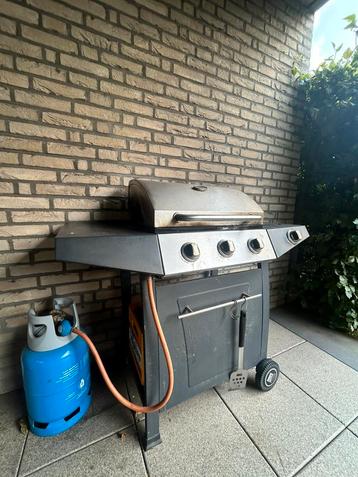 BBQ AU GAZ FONCTIONNEL beschikbaar voor biedingen