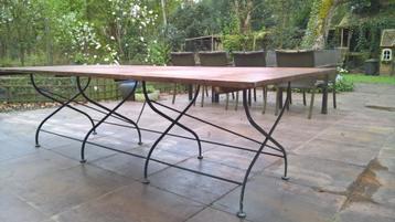 Teak lange tuintafel beschikbaar voor biedingen