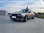 BMW E30 316i Oldtimer, Auto's, BMW, Achterwielaandrijving, 4 cilinders, Leder en Stof, Particulier