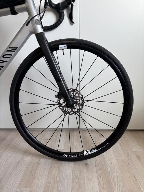 DT Swiss P1800 spline db wielset voor schijfrem, Fietsen en Brommers, Fietsonderdelen, Zo goed als nieuw, Racefiets, Wiel, Ophalen