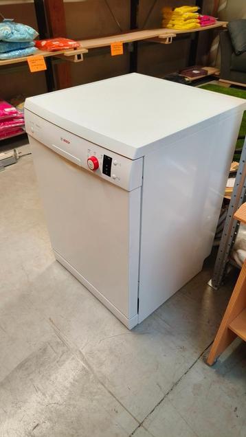 Bosch vaatwasmachine SMS25AW03E - zo goed als nieuw beschikbaar voor biedingen