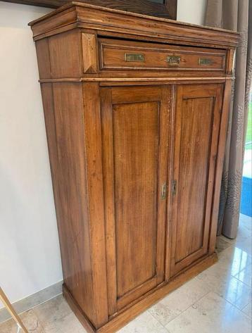 Armoire en chêne style campagnard beschikbaar voor biedingen