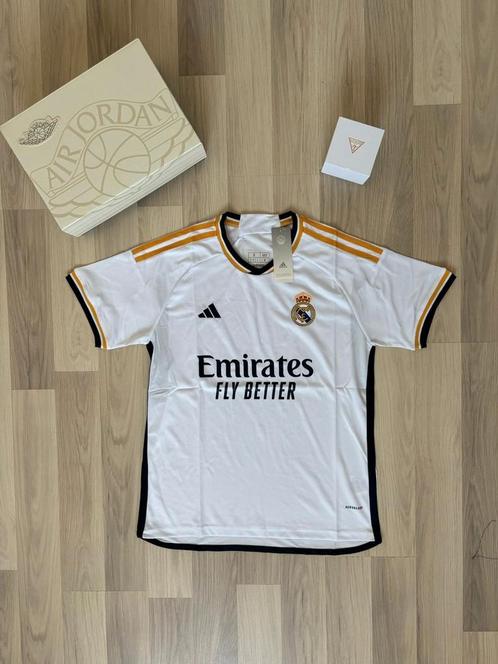 Maillot de foot Real Madrid 23/24 Adidas - Home Jersey, Sports & Fitness, Football, Neuf, Maillot, Taille S, Enlèvement ou Envoi