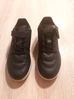 Chaussures de futsal Kipsta pointure 32, Enlèvement, Chaussures