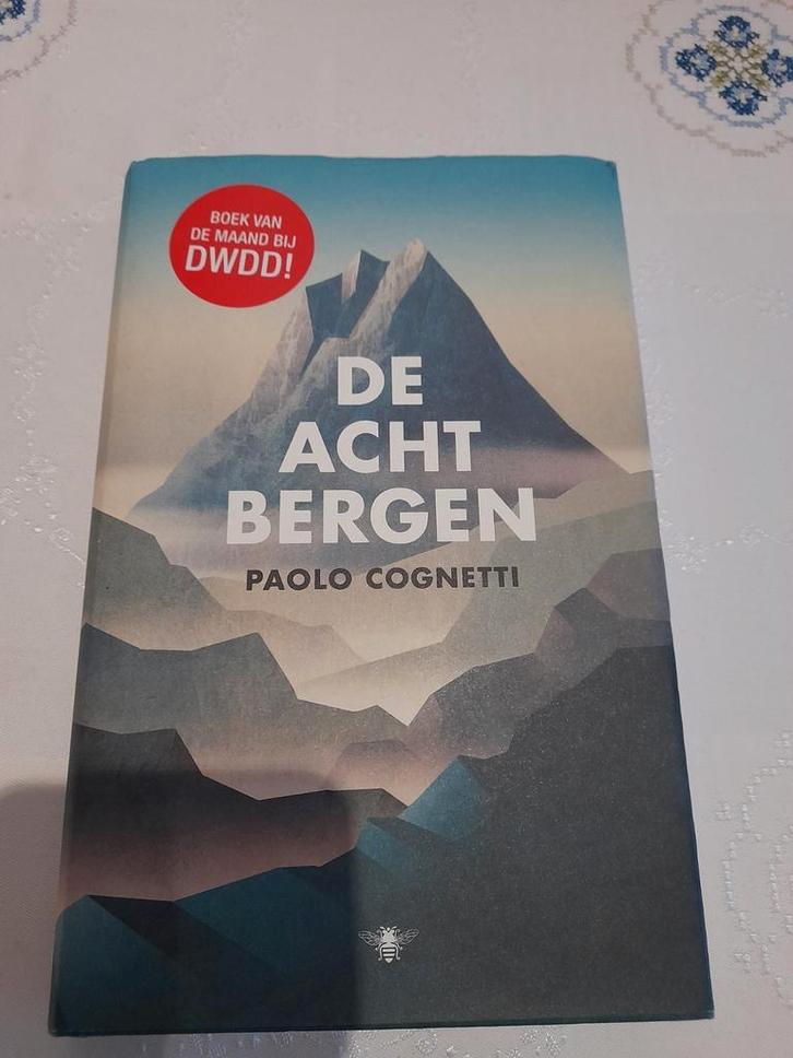 Paolo Cognetti - De acht bergen, Boeken, Literatuur, Zo goed als nieuw, Ophalen of Verzenden