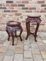 Set van 2 Oosterse houten bijzettafels met marmeren blad, Ophalen, Gebruikt, Hout