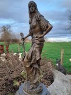 Schitterend gesigneerd bronzen beeld (dame Kabyle met een zw, Antiek en Kunst, Antiek | Brons en Koper, Ophalen of Verzenden, Brons