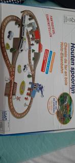 Trein houten, Kinderen en Baby's, Ophalen of Verzenden, Zo goed als nieuw