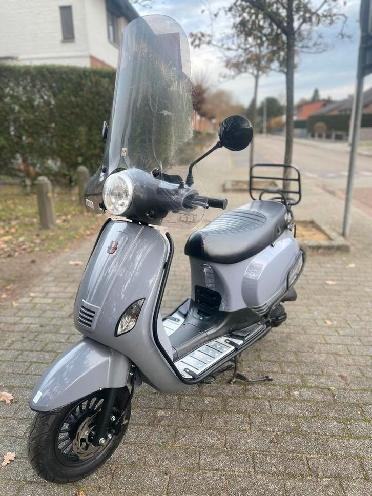 GTS TOSCANA 2020 A KLASSE, Fietsen en Brommers, Scooters | Yamaha, Zo goed als nieuw, Ophalen