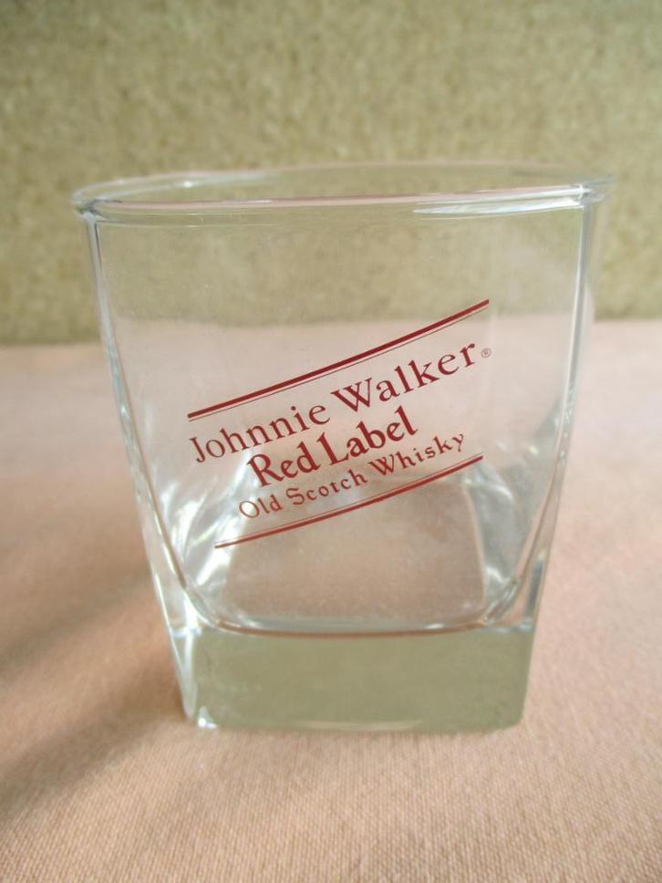 whisky glas red label, Verzamelen, Glas en Drinkglazen, Nieuw, Overige typen, Ophalen of Verzenden