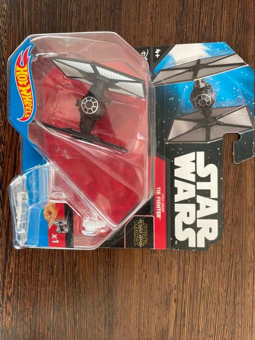 Hot Wheels (Mattel) STAR WARS starships (28 stuks, deels nie, Verzamelen, Star Wars, Nieuw, Actiefiguurtje, Ophalen of Verzenden