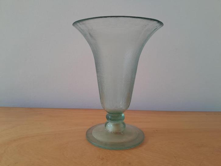 Mondgeblazen decoratieve vaas van dik glas, Huis en Inrichting, Woonaccessoires | Vazen, Gebruikt, Overige kleuren, Minder dan 50 cm