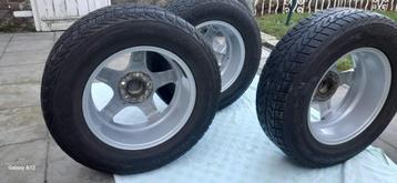 4 winterbanden met alu velgen vredestein 215/70 R16 beschikbaar voor biedingen