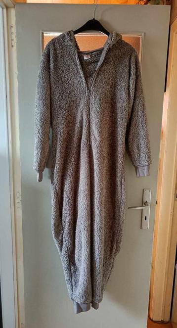 Onesie - Fluffy - Grijs - Zacht - Cosy - Medium - Dames - €4