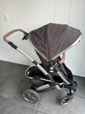 Joolz geo kinderwagen met extra zitje en vele attributen  disponible aux enchères