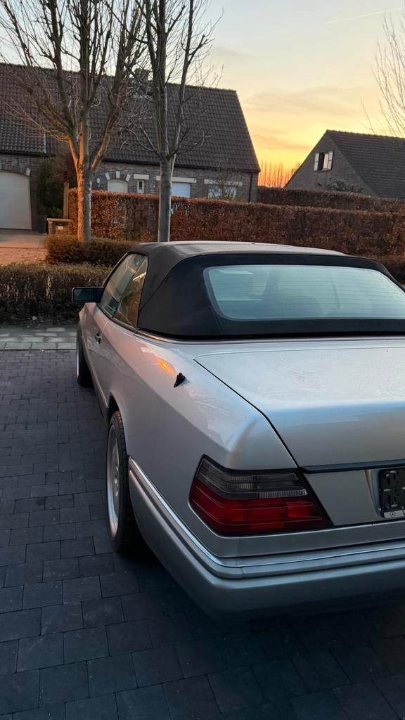 Mercedes A124 W124 cabrio van eerste eigenaar, Auto-onderdelen, Overige Auto-onderdelen, Ophalen