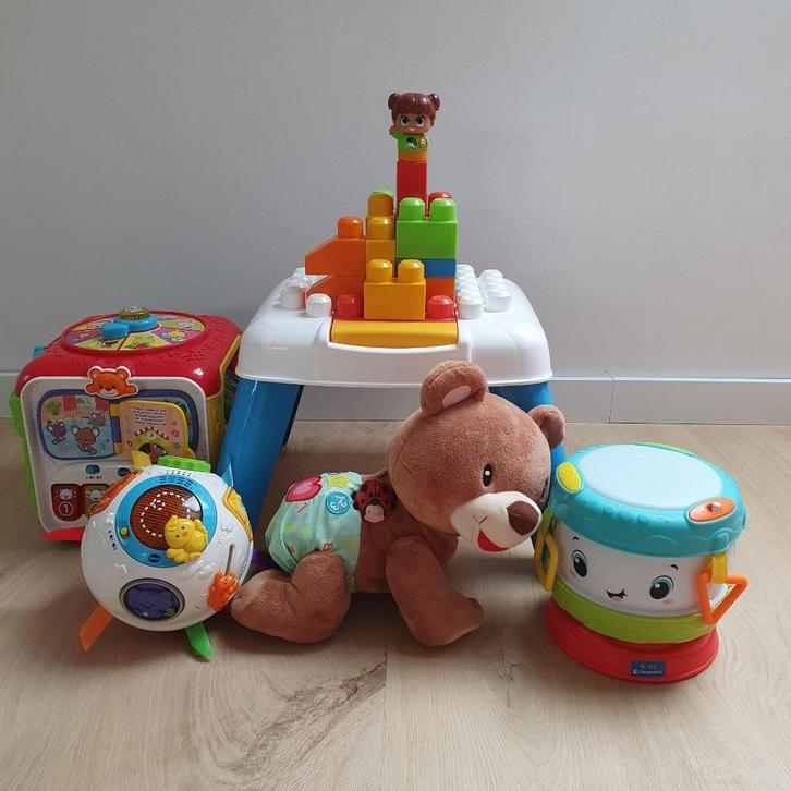 Speelgoed baby en peuter, Enfants & Bébés, Jouets | Jouets de bébé, Comme neuf, Autres types, Avec lumière, Sonore, Enlèvement