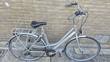 als Nieuw fiets "Novy" voor groei van 1m 60, lees alles beschikbaar voor biedingen