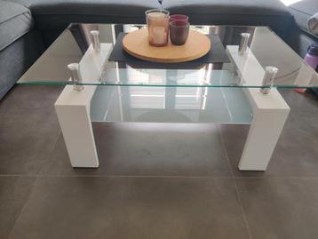 Glazen Salontafel beschikbaar voor biedingen
