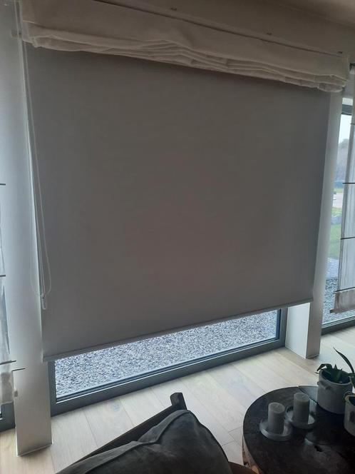 Verduisteren gordijnen. Kleur wit. Licht gebroken wit. 5 stu, Tuin en Terras, Zonneschermen, Zo goed als nieuw, Ophalen