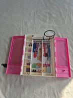 Armoire Barbie