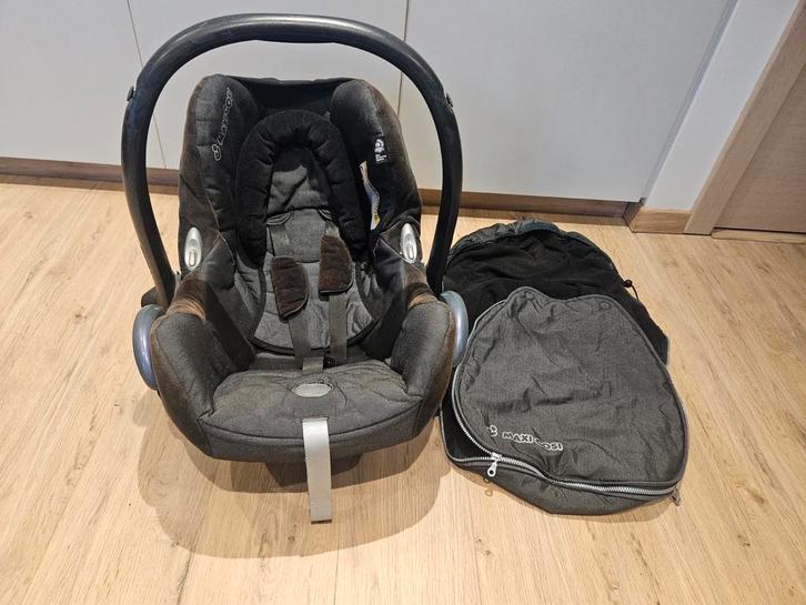 Maxi-Cosi autostoel met voetenzak, Enfants & Bébés, Sièges auto, Maxi-Cosi, Enlèvement