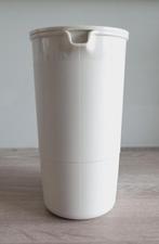TUPPERWARE PICHET + COUVERCLE, Ophalen of Verzenden, Zo goed als nieuw, Crème, Bak of Kom